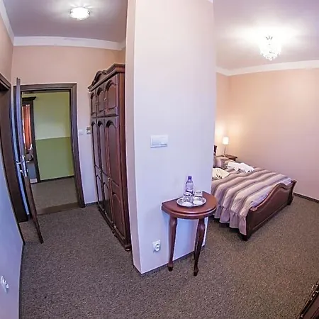 Altmayer 3* Banská Štiavnica